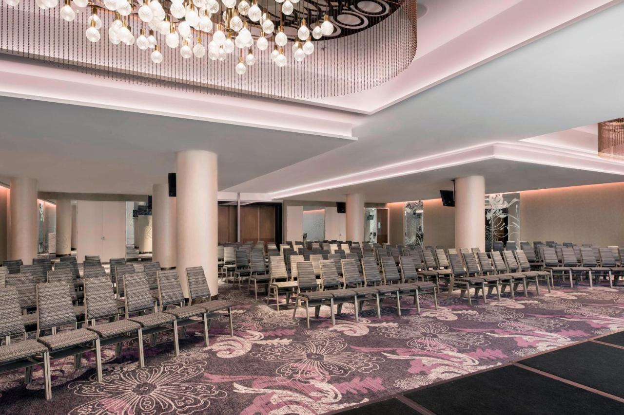 Sheraton Melbourne Hotel Zewnętrze zdjęcie The interior of the hotel