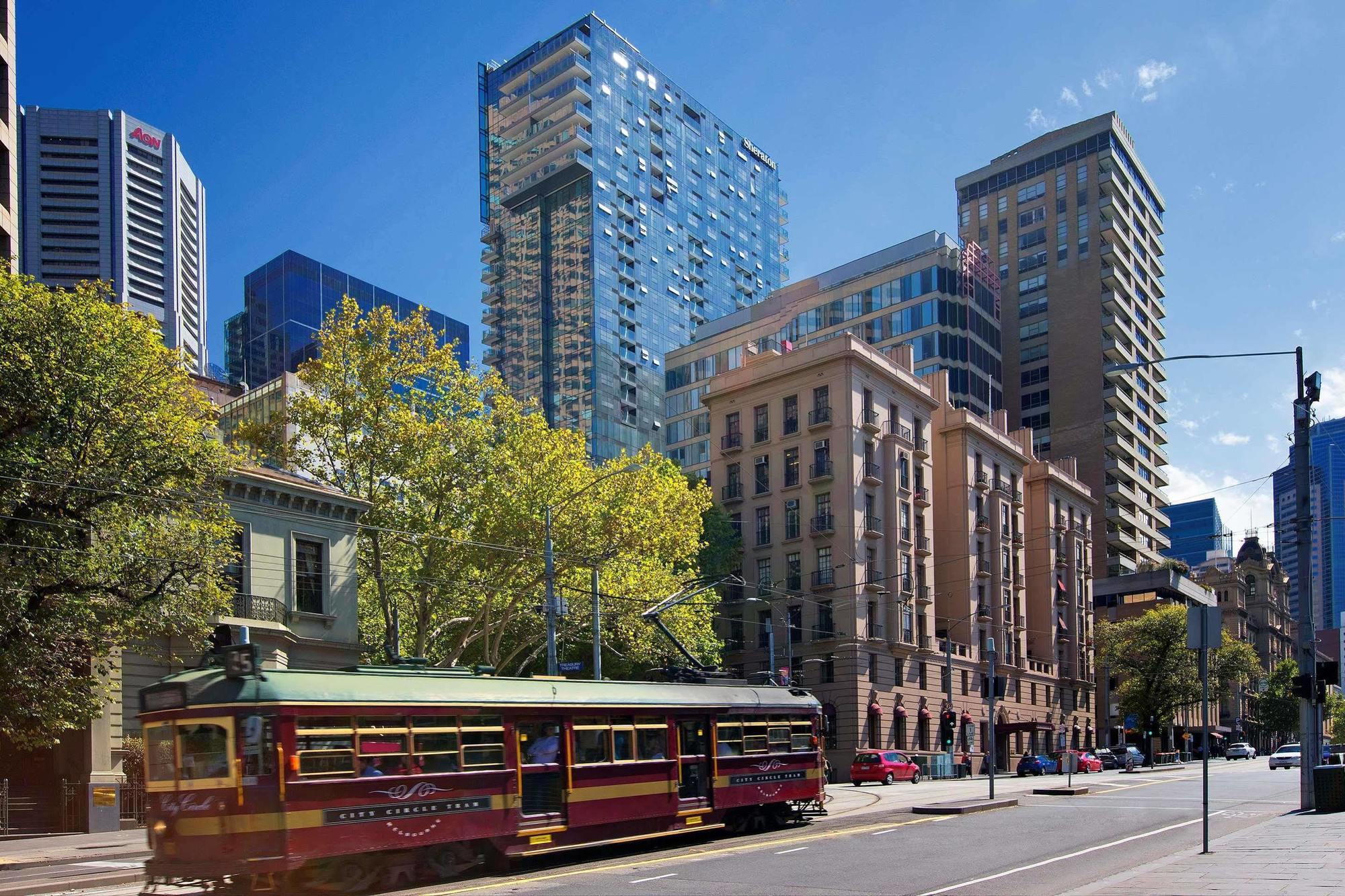 Sheraton Melbourne Hotel Zewnętrze zdjęcie The proposed tram interchange at the corner of Collins and King Streets.